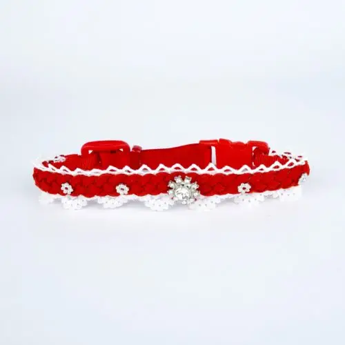 Lady in Red – Suede and Lace Cat Collar