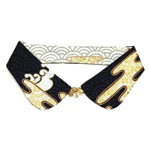 Waves Reversible Decorative Collar