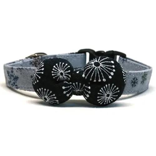 Denim Hanabi collar with bowtie for cats and small dogs